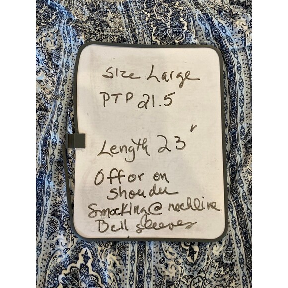 Off (or On!) Shoulder Blouse Size Large Blue Paisley Print  Boho Peasant Top - Picture 10 of 10